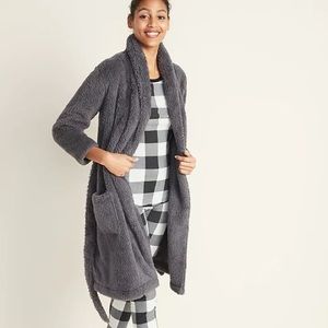 Old Navy Cowl-Neck Sherpa Robe for Women